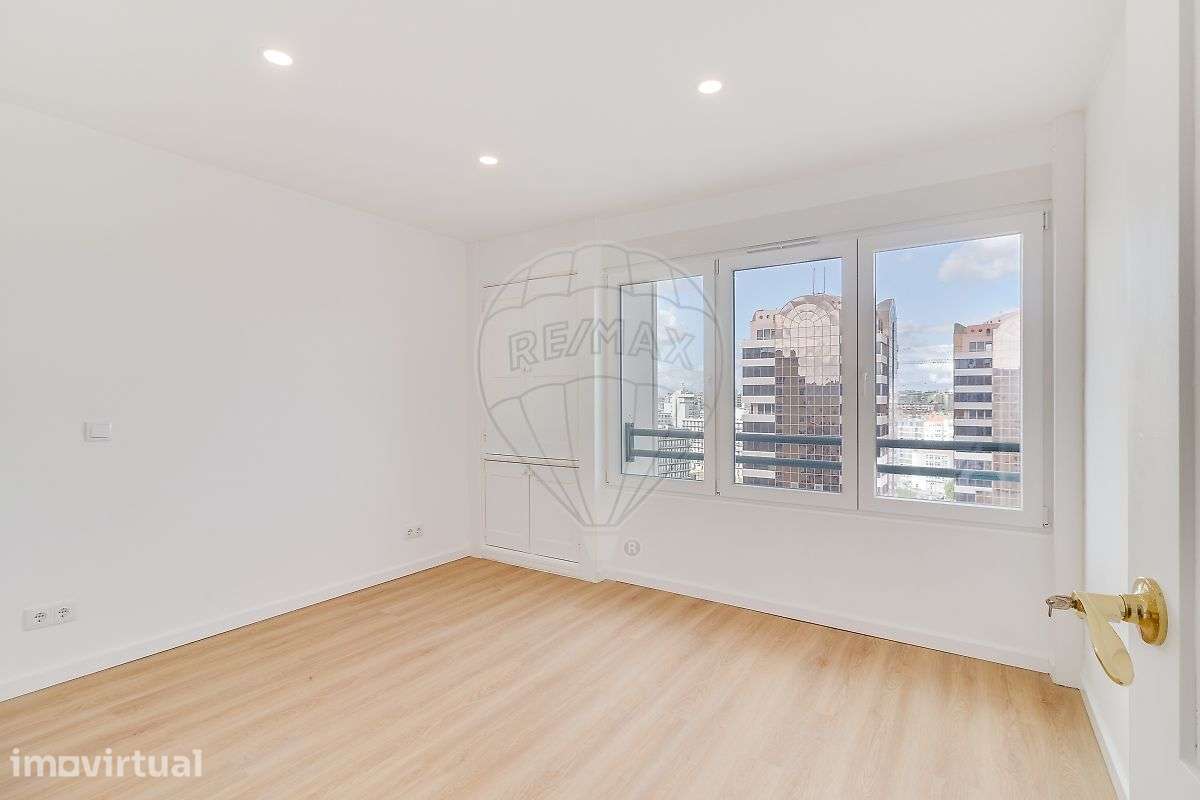 Apartamento T3 para venda - Grande imagem: 3/30