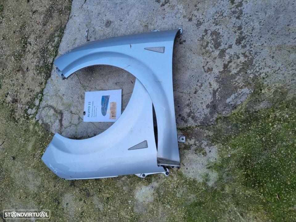 guarda lamas esquerdo e direito Renault Scenic 2006 - 1