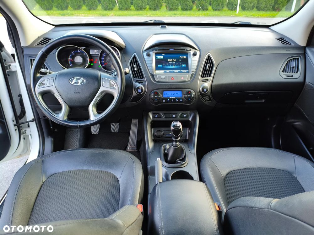 Hyundai ix35 1.7 CRDi 2WD blue Style - 25