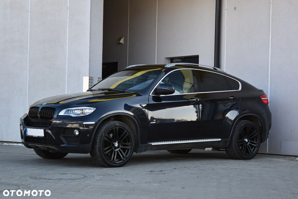 BMW X6 xDrive40d - 17