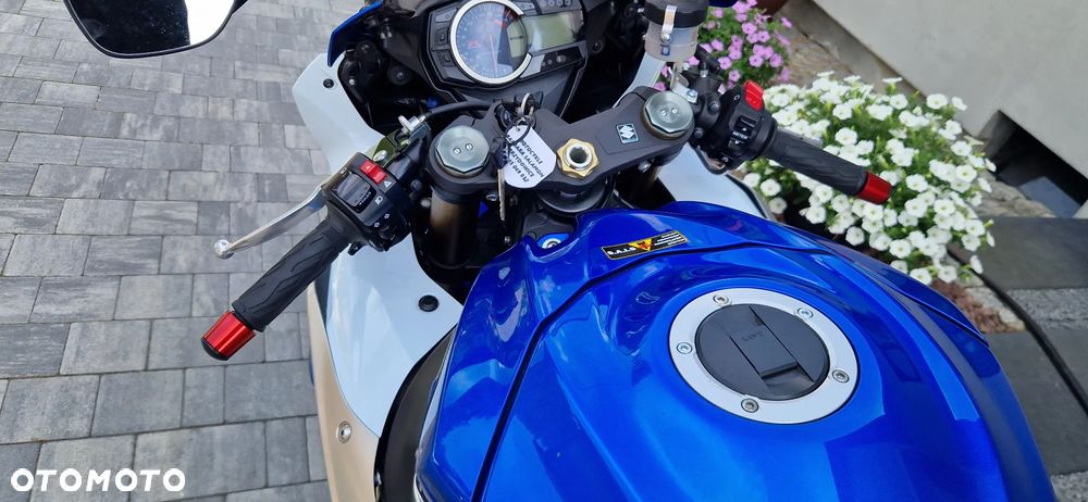 Suzuki GSX-R - 20
