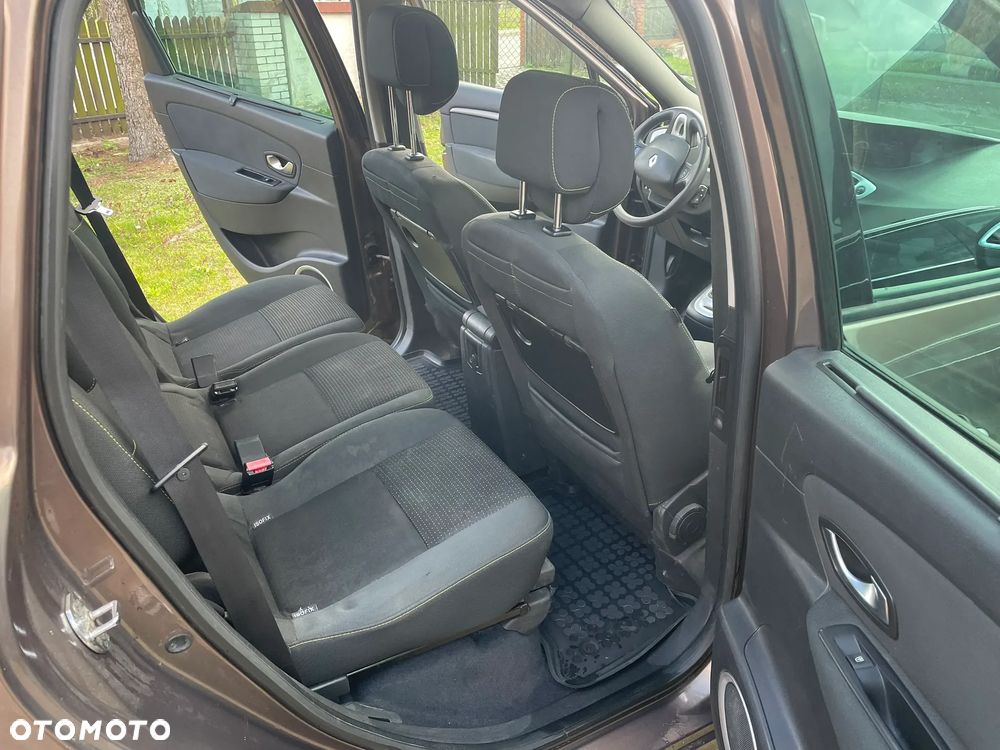 Renault Scenic 1.5 dCi Authentique - 9