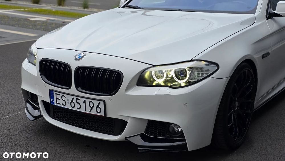 BMW Seria 5 535d xDrive - 11