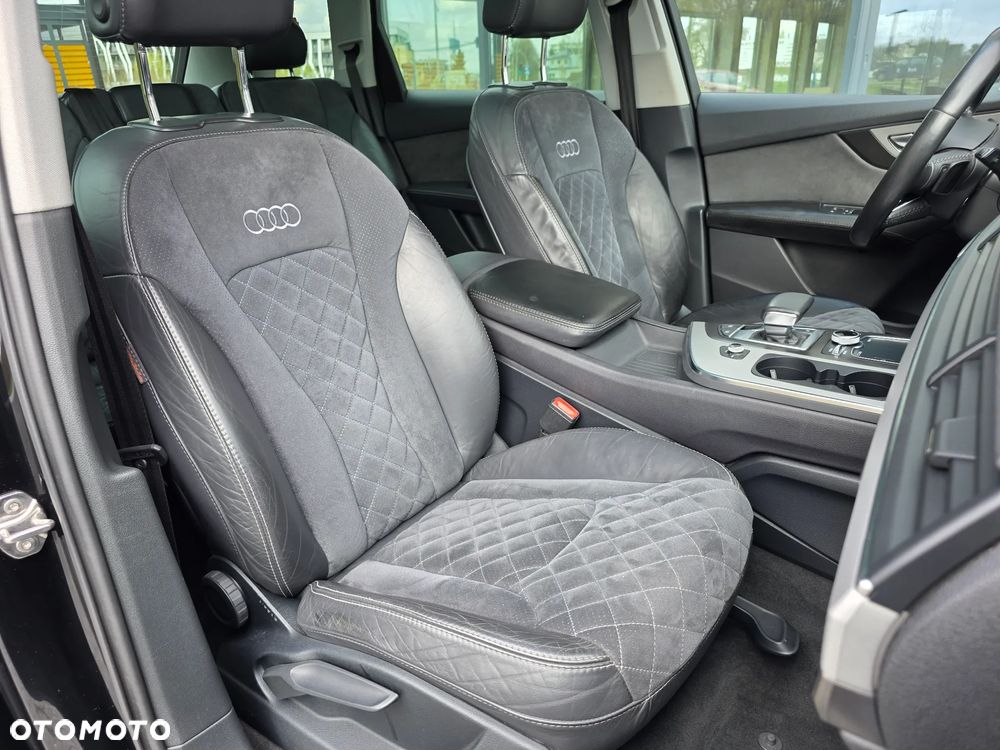Audi Q7 - 31