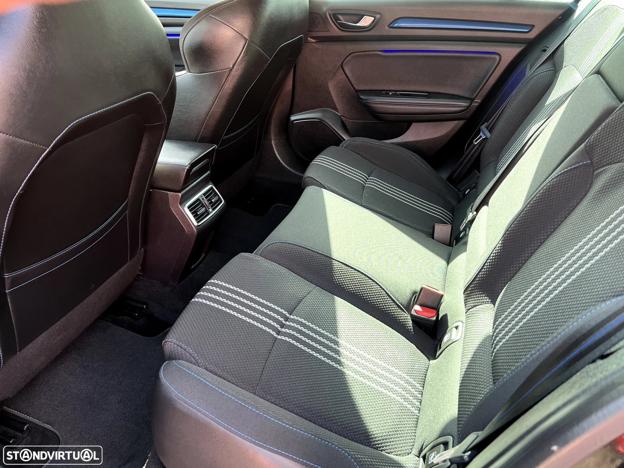 Renault Mégane Sport Tourer 1.5 Blue dCi GT Line - 8