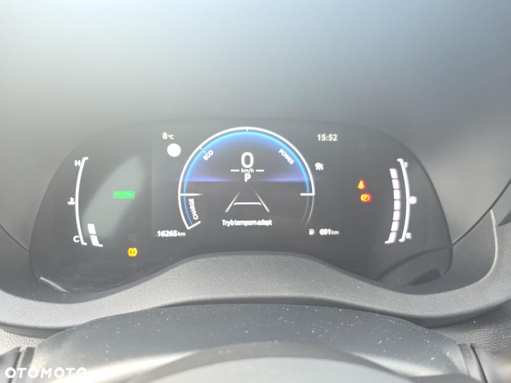 Toyota Yaris Cross Hybrid 1.5 Style - 17