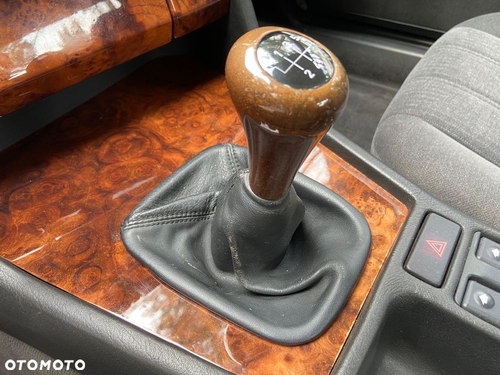 BMW Seria 7 730i V8 - 37