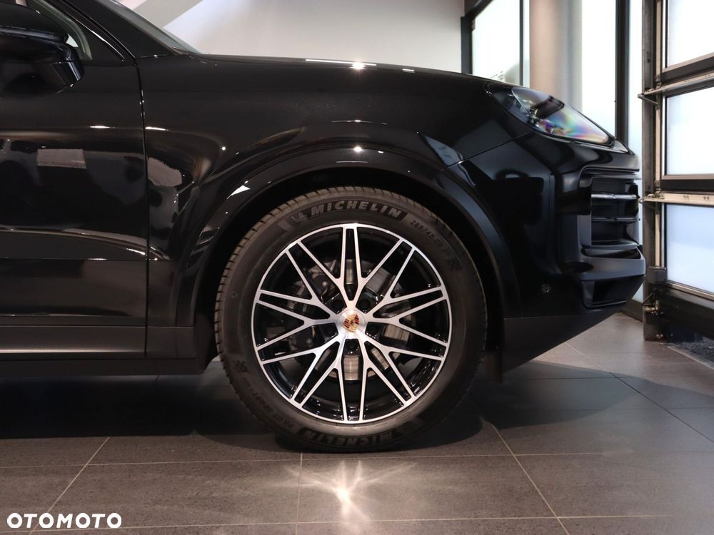 Porsche Cayenne Standard - 14