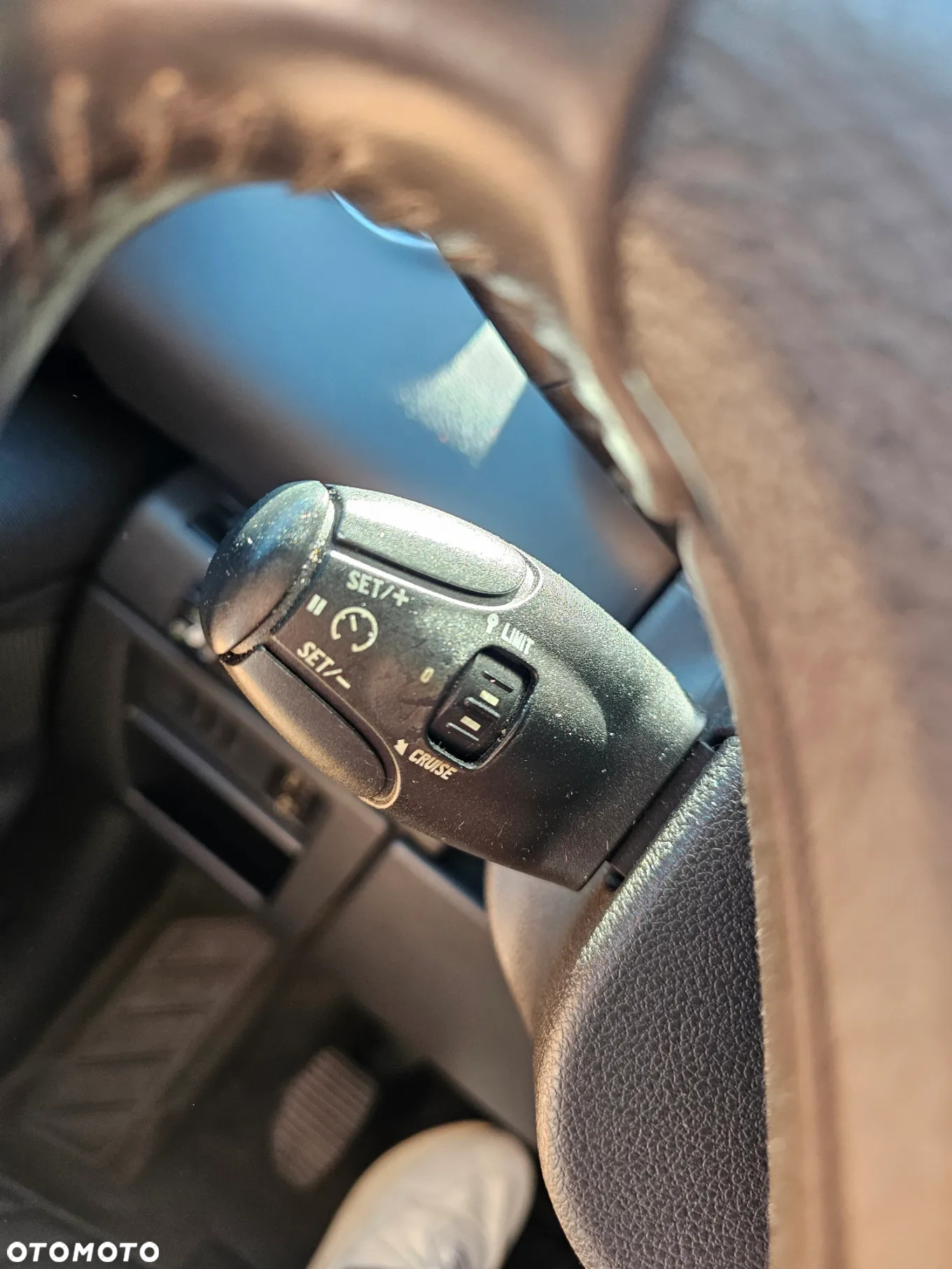 Peugeot 3008 1.6 Trendy - 32