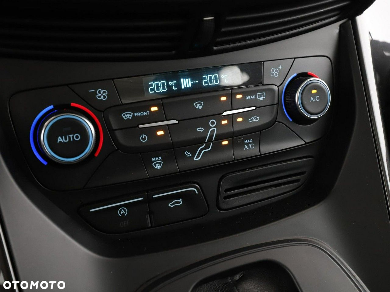 Ford C-MAX 1.5 EcoBoost Start-Stop-System Titanium - 22