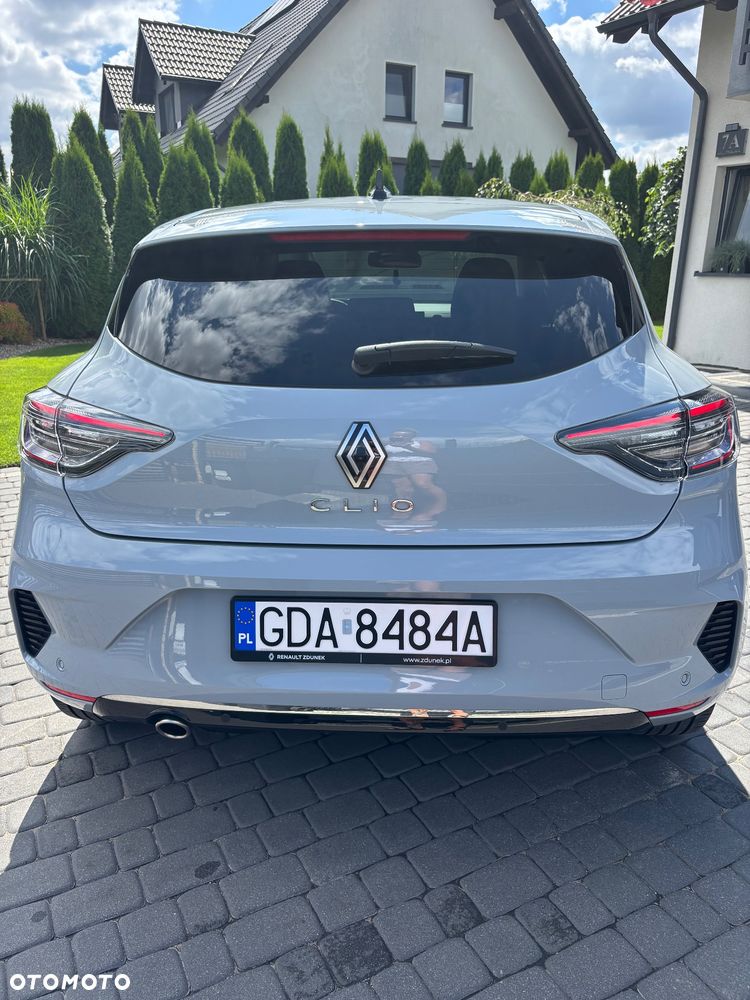 Renault Clio 1.0 TCe Techno - 8