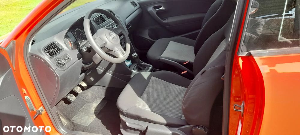 Volkswagen Polo 1.6 TDI DPF BlueMot Comfortline - 15