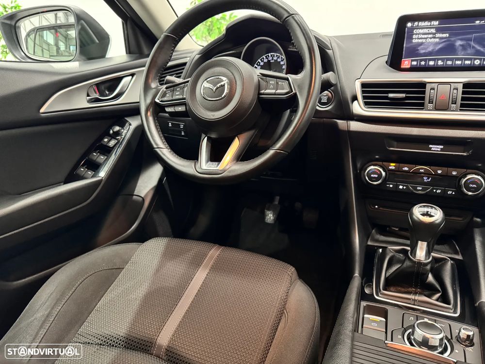 Mazda 3 1.5 Sky-G Evolve HS - 17