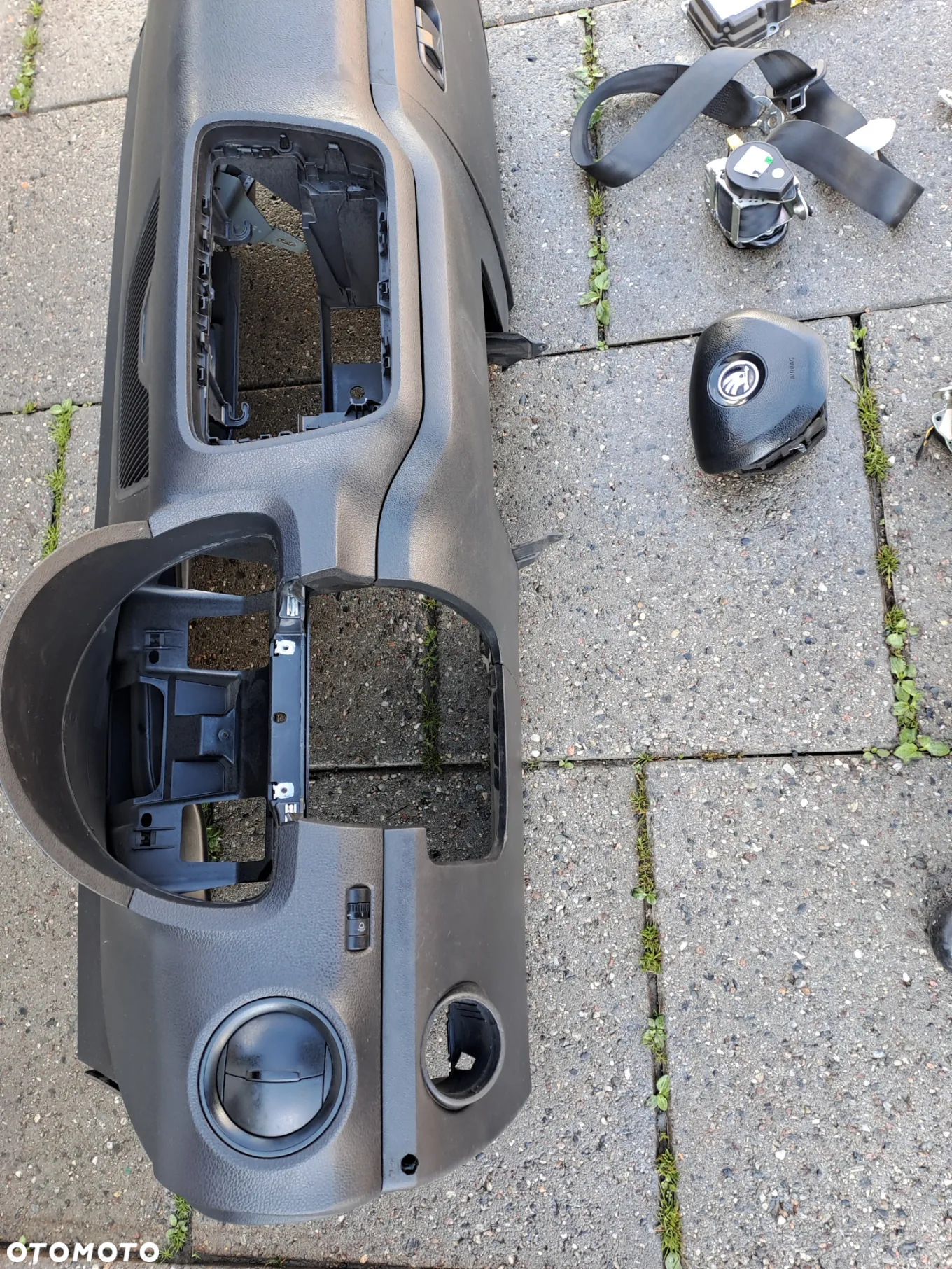 Skoda Citygo Volkswagen Up deska rozdzielcza konsola poduszki pasy sensor i inne - 8