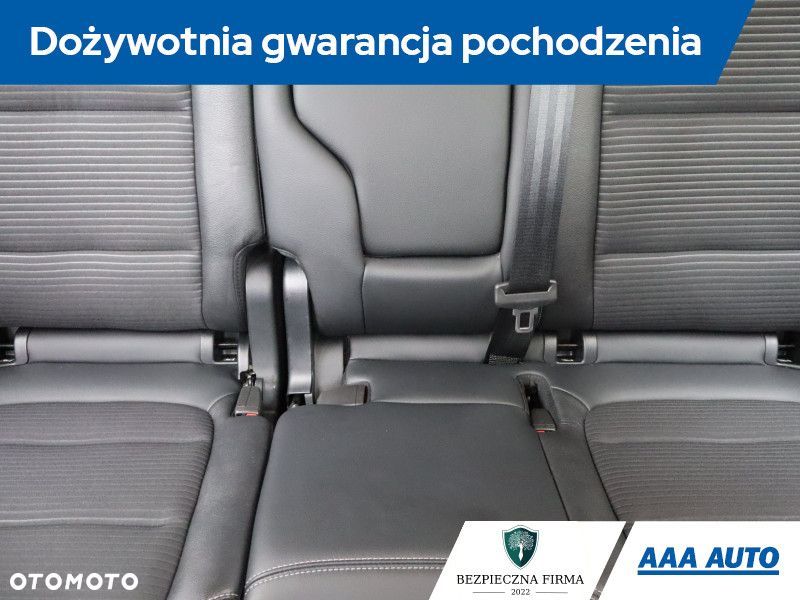 Ford Kuga - 11