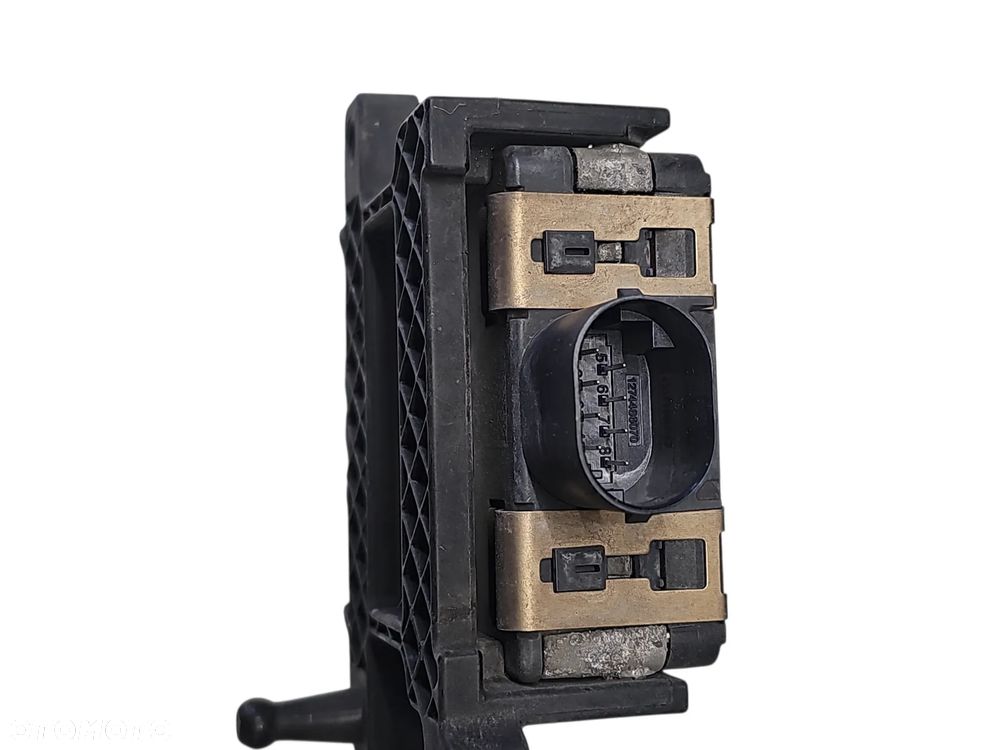 KIA STONIC RADAR DISTRONIC H8991-11000 0203304687 - 3