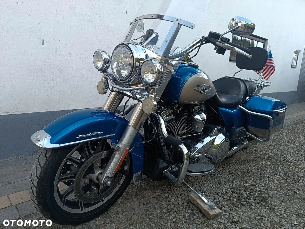 Harley-Davidson Touring Road King - 23