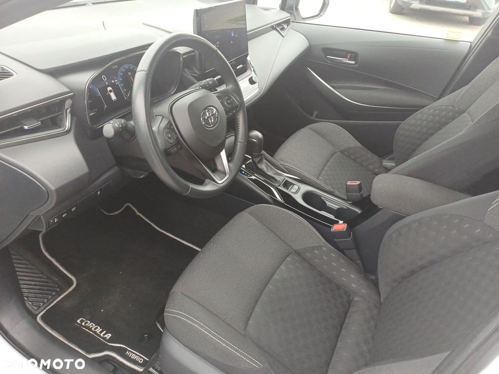 Toyota Corolla 1.8 Hybrid Comfort - 9