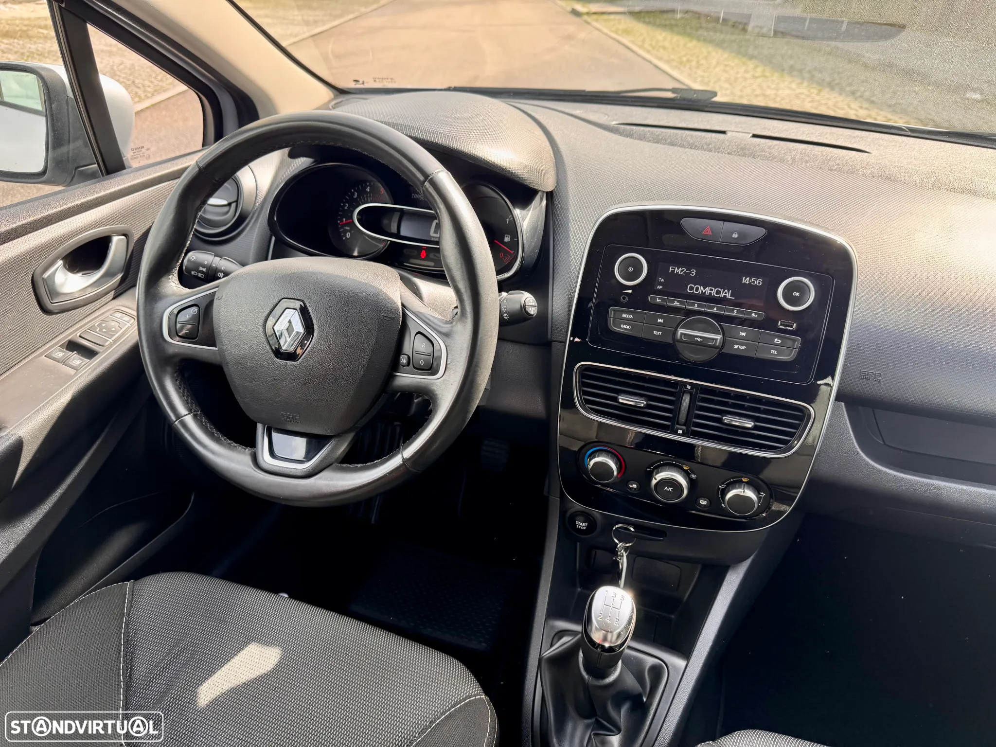 Renault Clio 1.5 dCi Confort 82g - 11