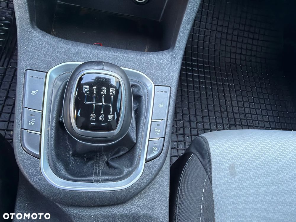 Hyundai i30 1.6 D Comfort - 7