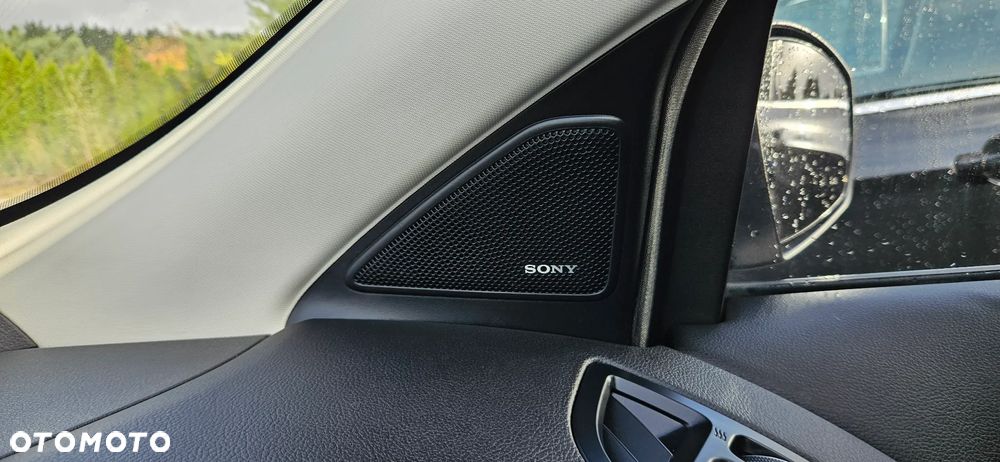 Ford Kuga 2.0 TDCi 4x4 Titanium - 24