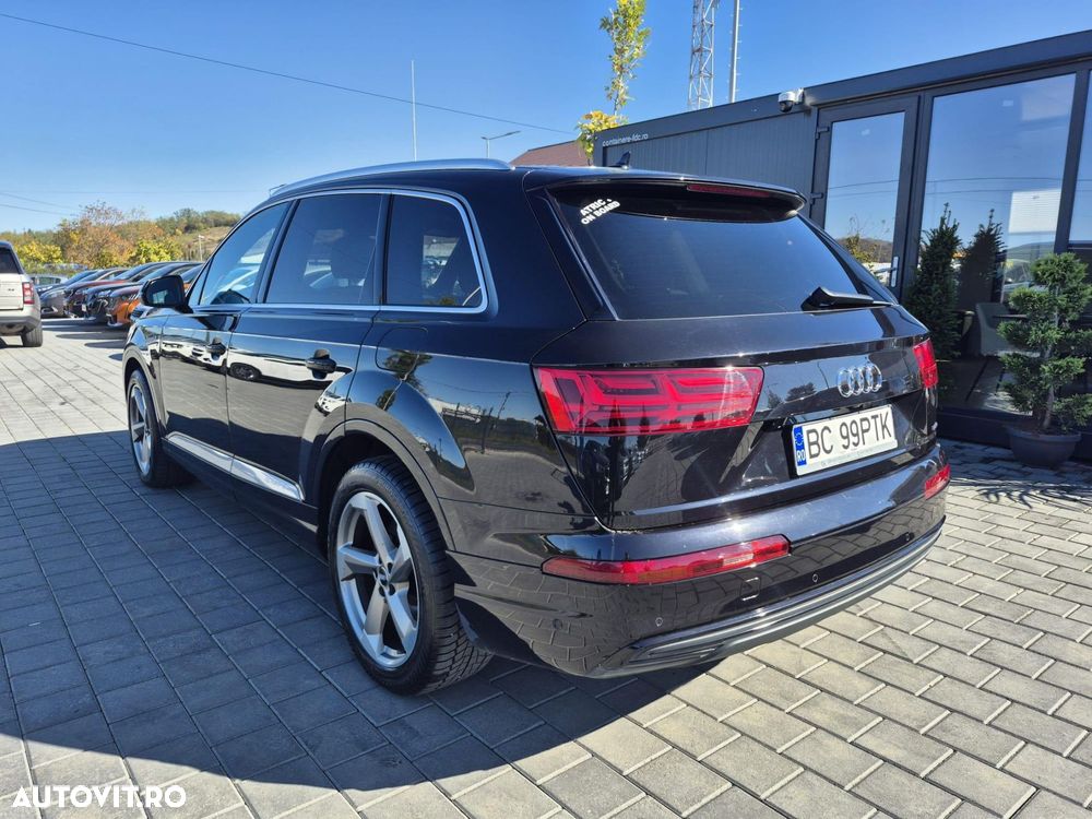 Audi Q7 - 3