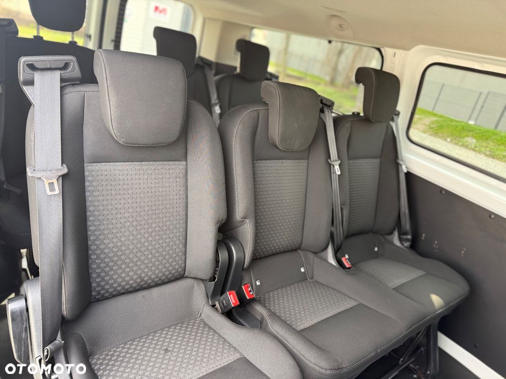 Ford Transit Custom - 12