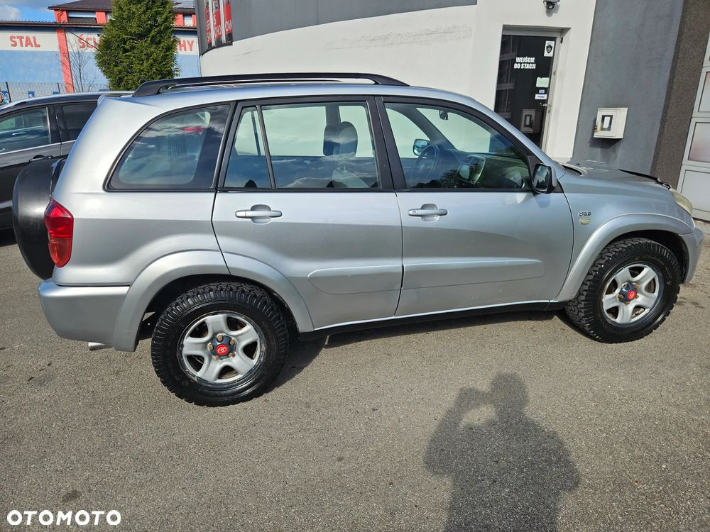 Toyota RAV4 D-4D 4x4 Sol - 7