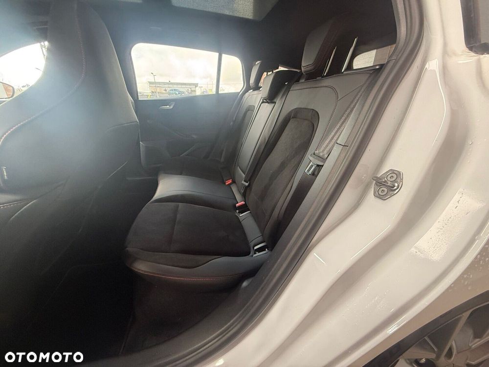 Ford Focus - 11