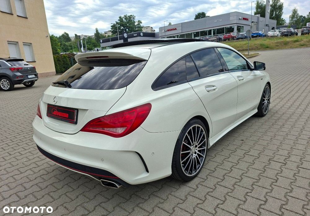 Mercedes-Benz CLA - 11