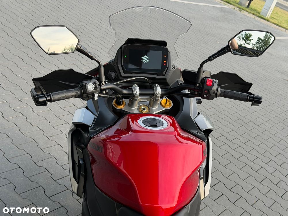 Suzuki GSX 1000 - 21