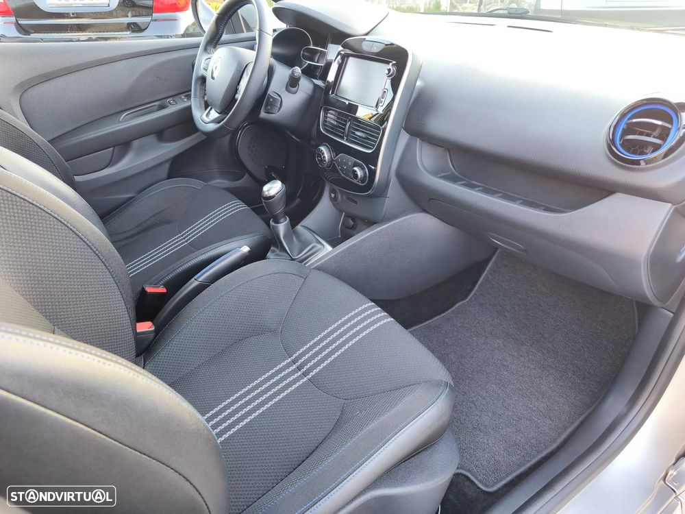 Renault Clio Sport Tourer 0.9 TCe GT Line - 18