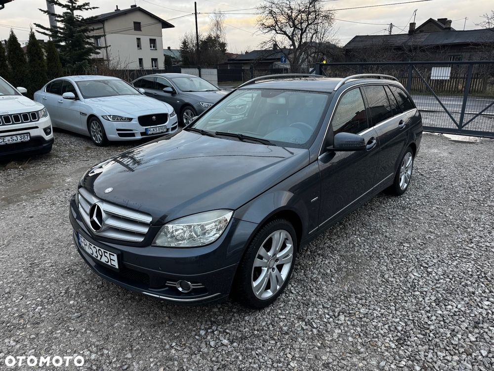 Mercedes-Benz Klasa C 180 T BlueEFFICIENCY 7G-TRONIC - 13