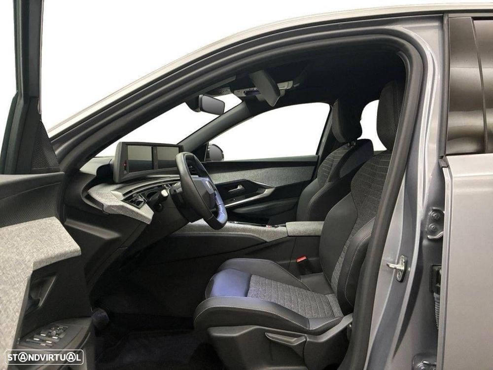 Peugeot E-3008 73 kWh Allure - 9