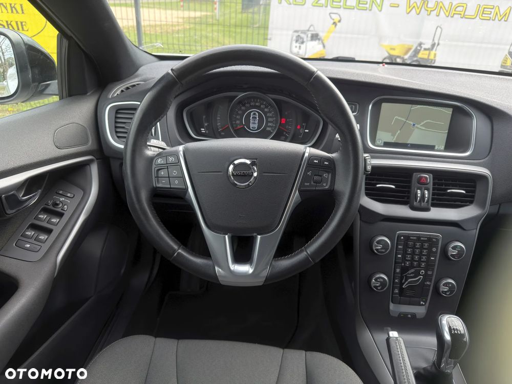 Volvo V40 Cross Country D3 Summum - 15