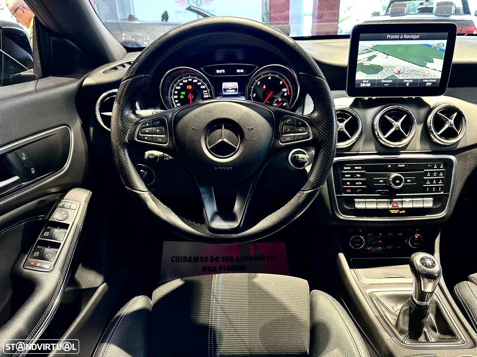 Mercedes-Benz CLA 180 Shooting Brake d Peak Edition - 9