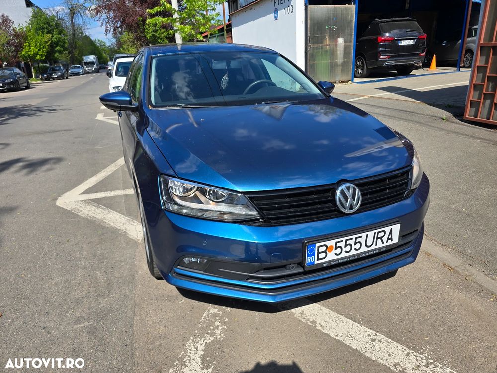 Volkswagen Jetta 1.2 TSI Comfortline - 1