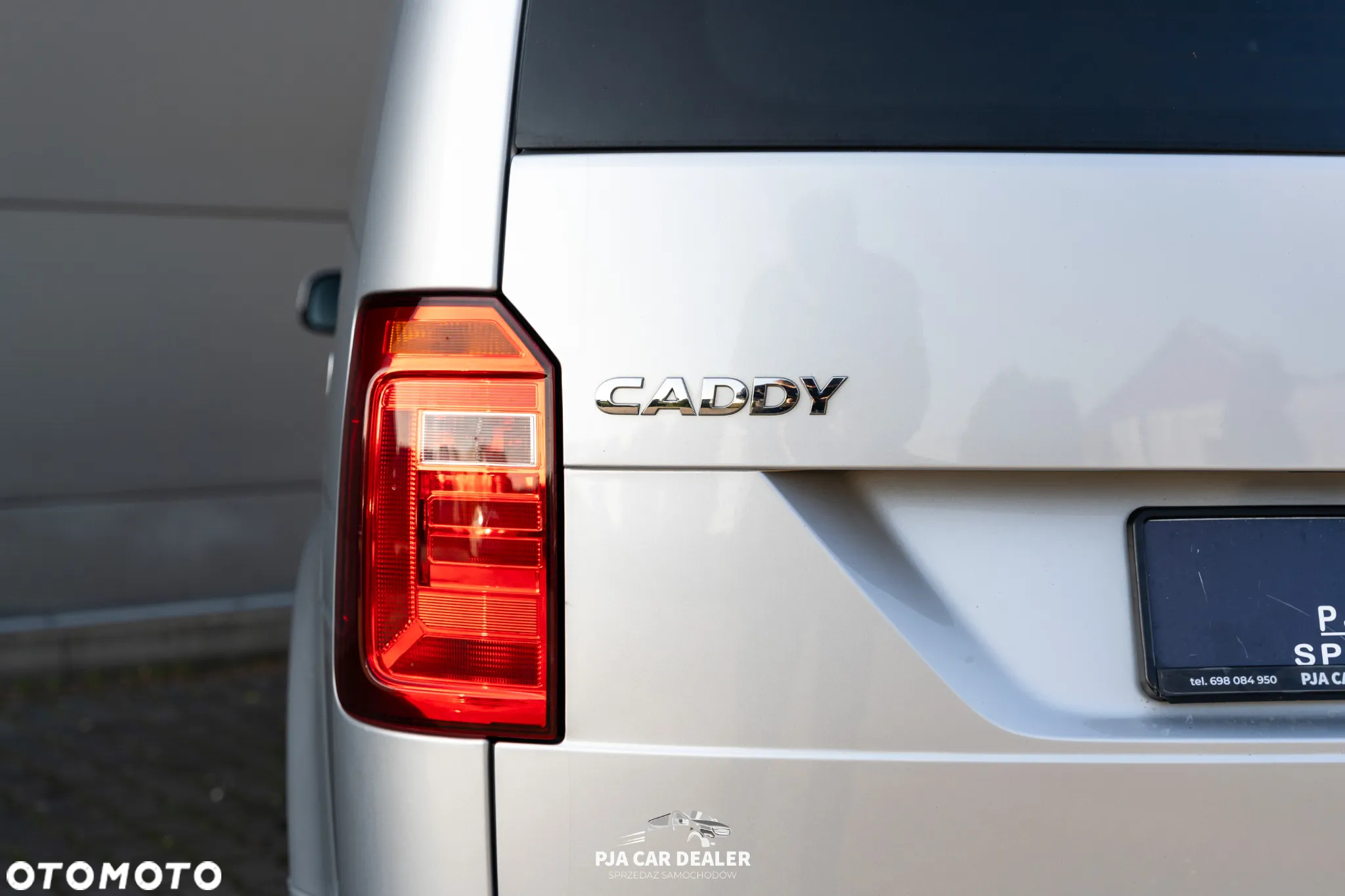 Volkswagen Caddy 2.0 TDI Comfortline - 10