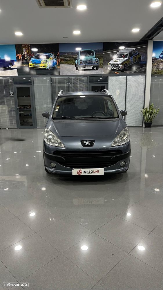Peugeot 1007 1.4 HDi Sporty - 2