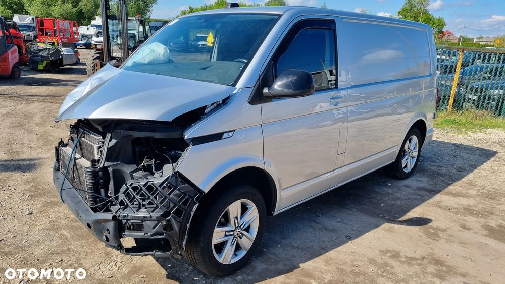 Volkswagen Transporter - 14