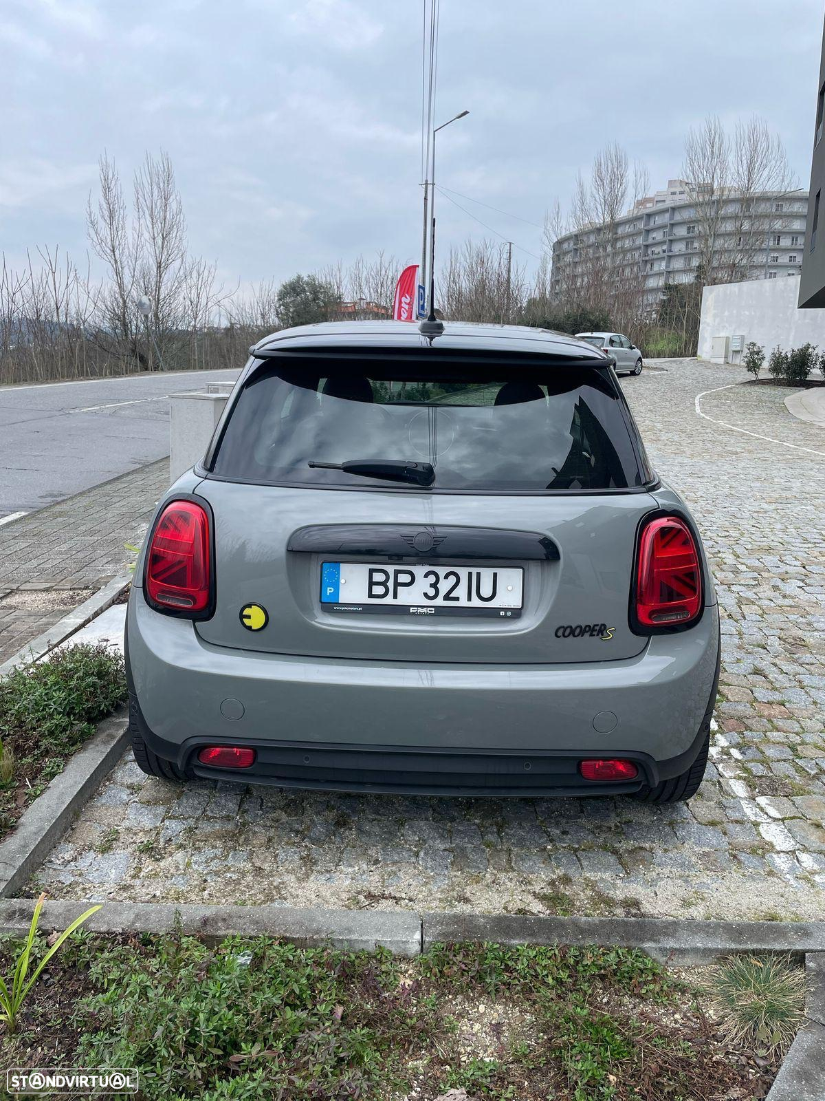 MINI 3 Portas Cooper SE - 6