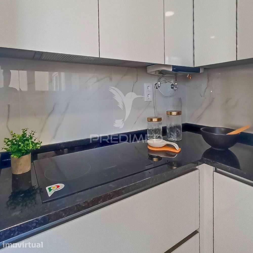 Apartamento T2 Benfica com arrecadação - Grande imagem: 5/7