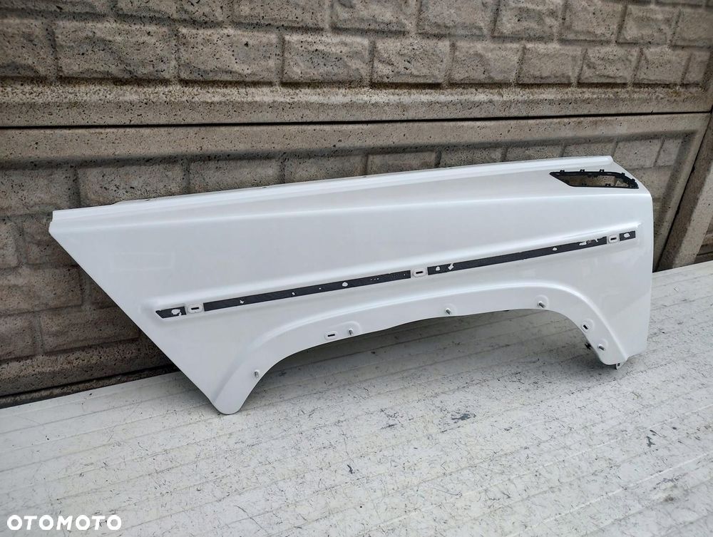 mercedes g klasa w463 w464 błotnik prawy przedni oryginał - 3
