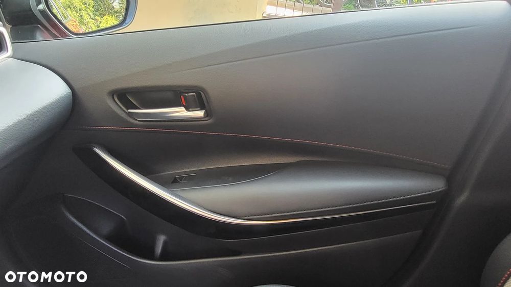Toyota Corolla 2.0 Hybrid GR Sport - 9