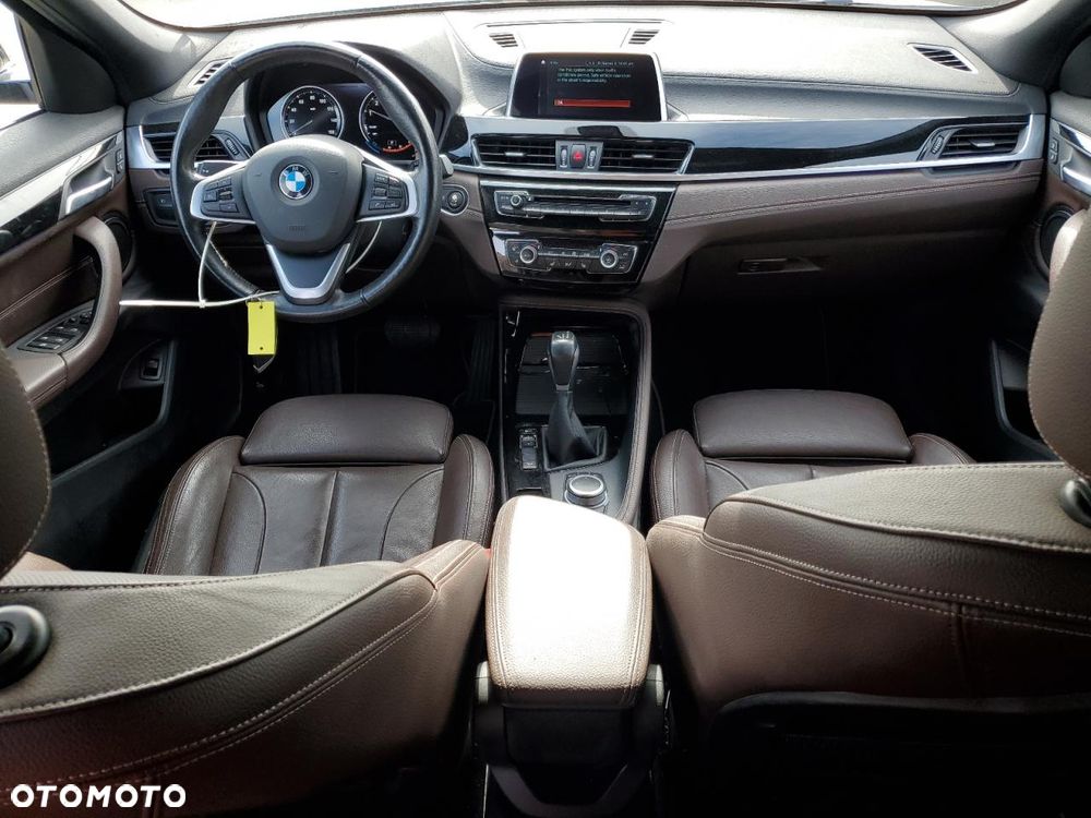 BMW X2 - 10