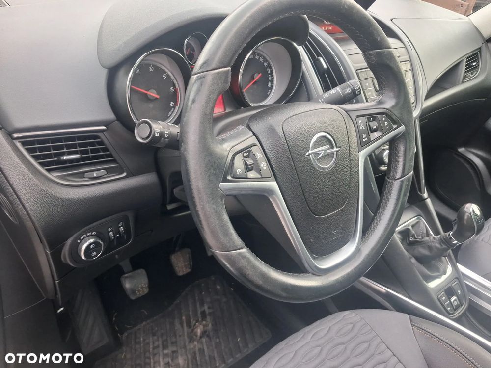 Opel Zafira 1.6 CDTI Cosmo - 25