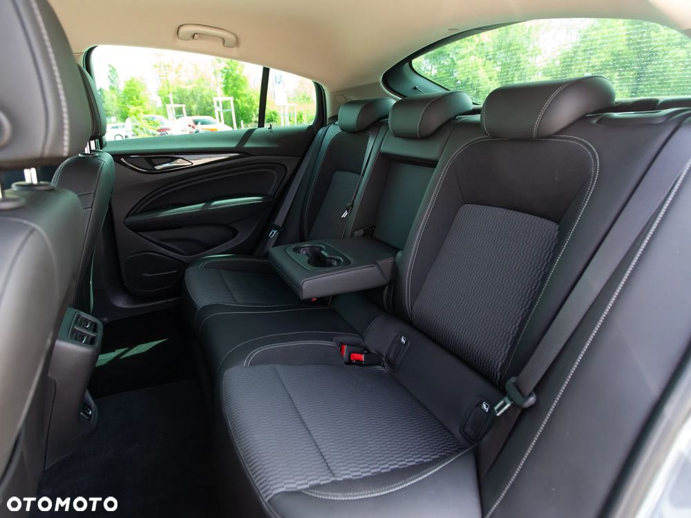 Opel Insignia 2.0 CDTI Automatik Edition - 16
