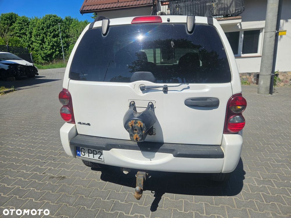 Jeep Liberty 2.8 CRD 4x4 - 7