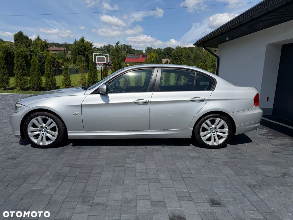 BMW Seria 3 320d - 5