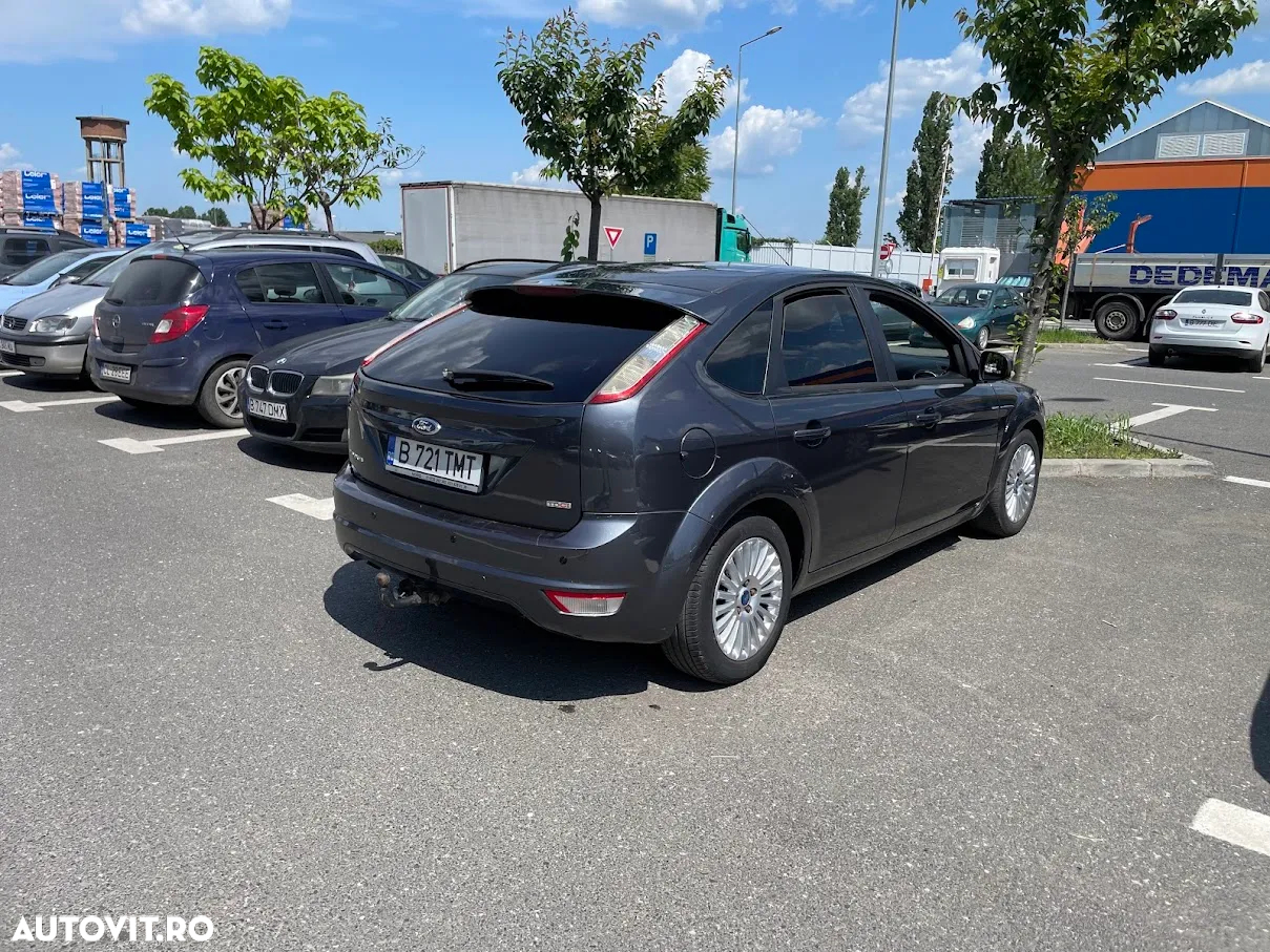 Ford Focus 1.6 TDCI DPF Titanium - 2